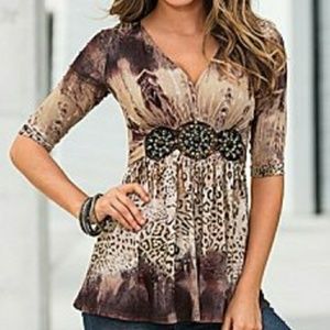 NWOT Venus Top, Large